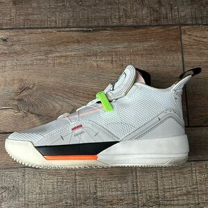 2019 Jordan 33 ‘vast grey’